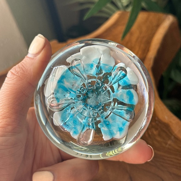 Joseph rice blue glass paperweight - Picture 4 of 5